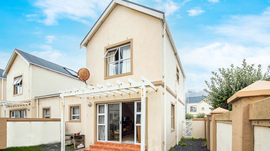 2 Bedroom Property for Sale in Costa Da Gama Western Cape
